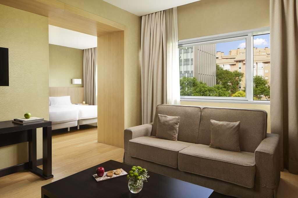 Nh Ribera Del Manzanares Hotel Madrid Værelse billede
